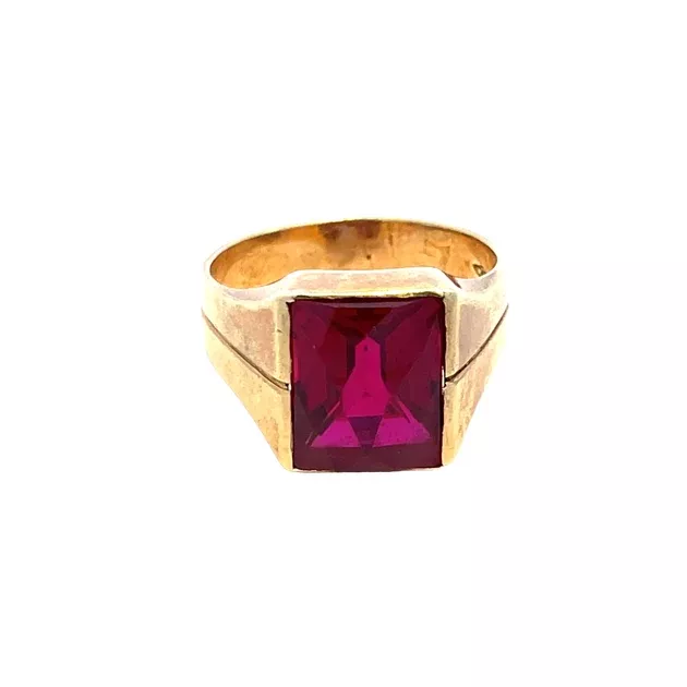 14K Yellow Gold Emerald-Cut Red Stone Ring