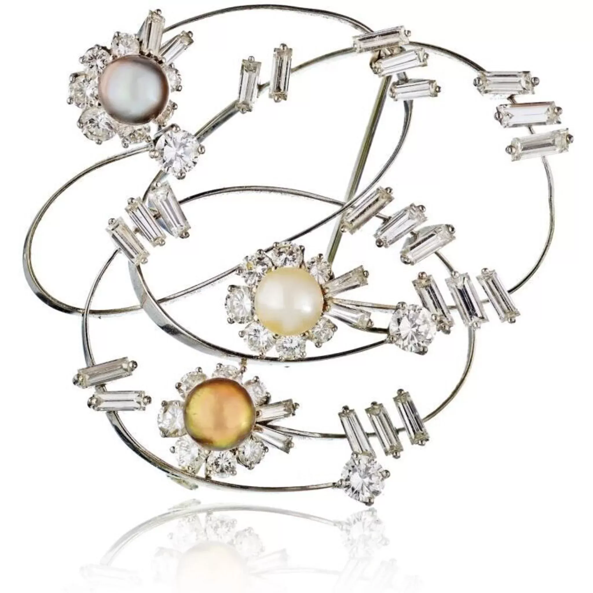 18K White Gold Diamond & Pearl Brooch