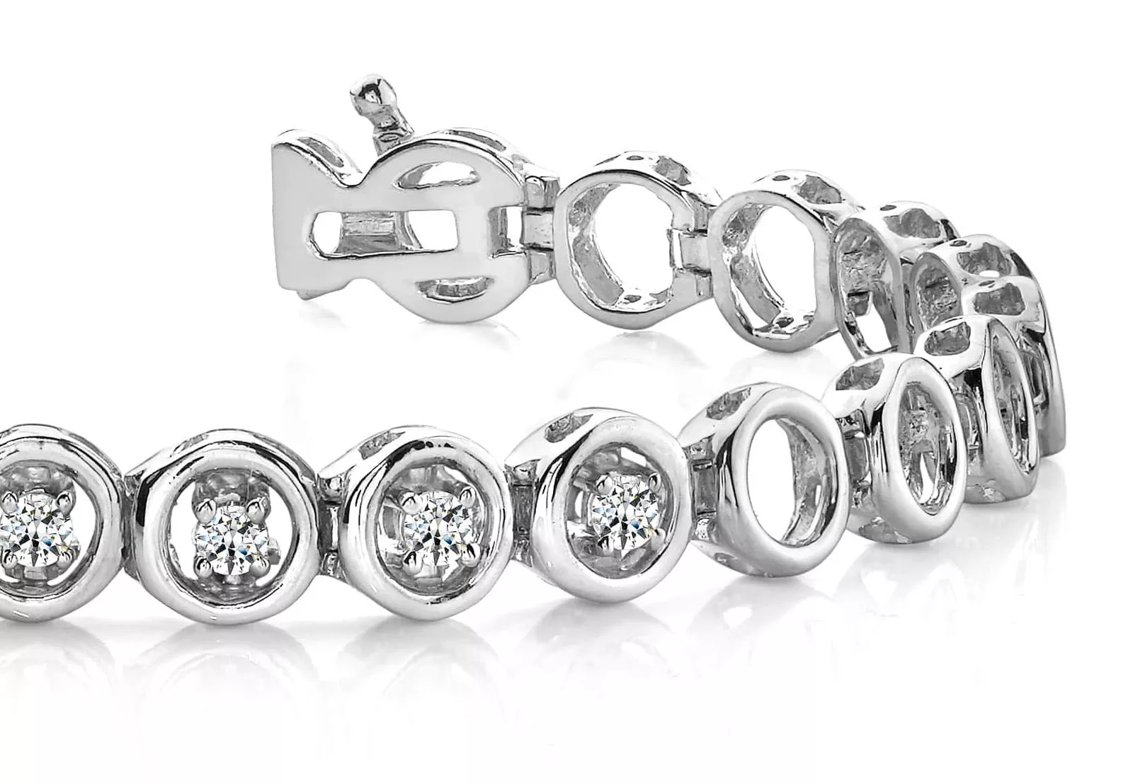7-Inch Circle Link Diamond Bracelet 1 /4 Carat Total Weight