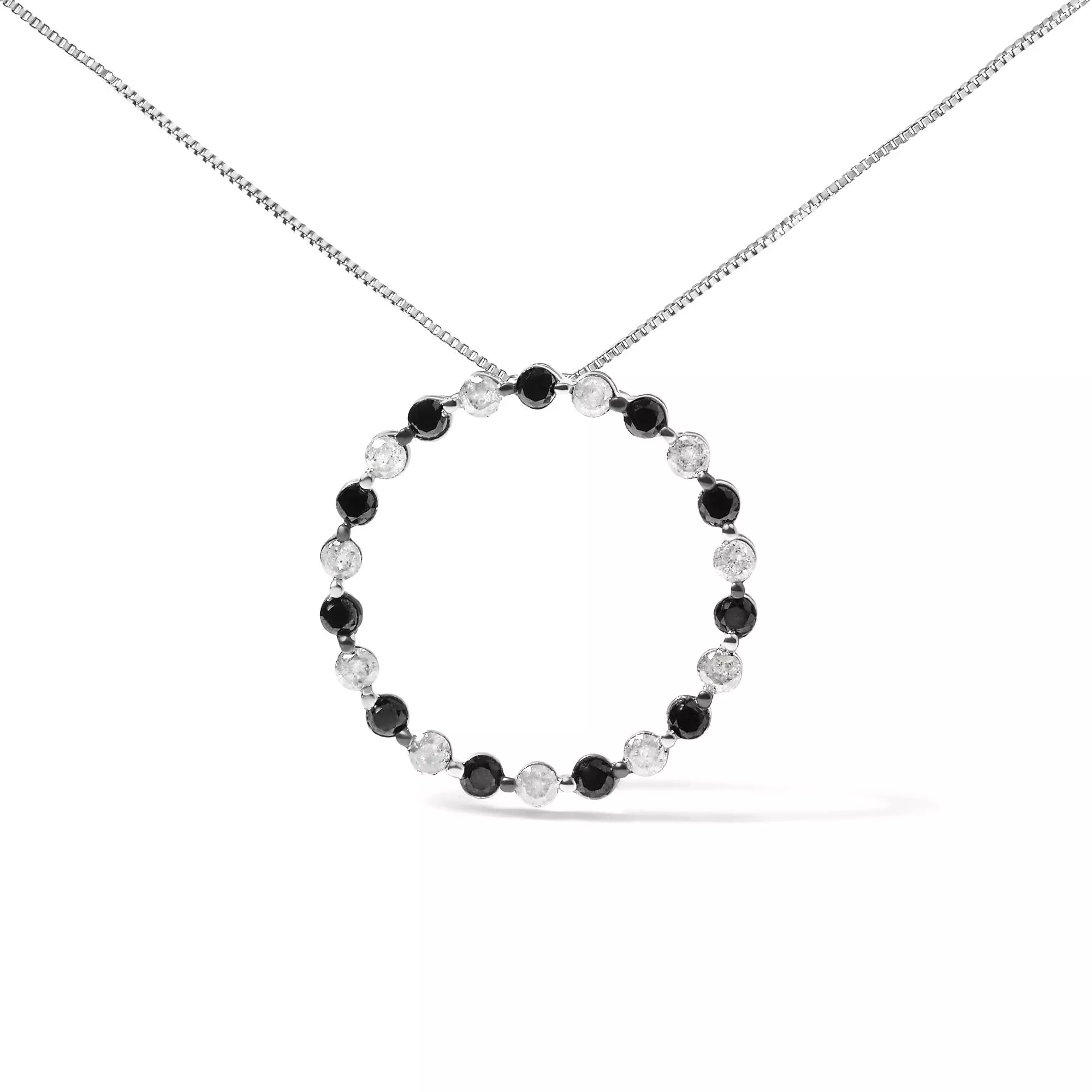 .925 Sterling Silver 1 3/4 Cttw Alternating Black and White Diamond Open Circle Hoop Pendant Necklace (H-I Color, I2-I3 Clarity) - 18" Inches