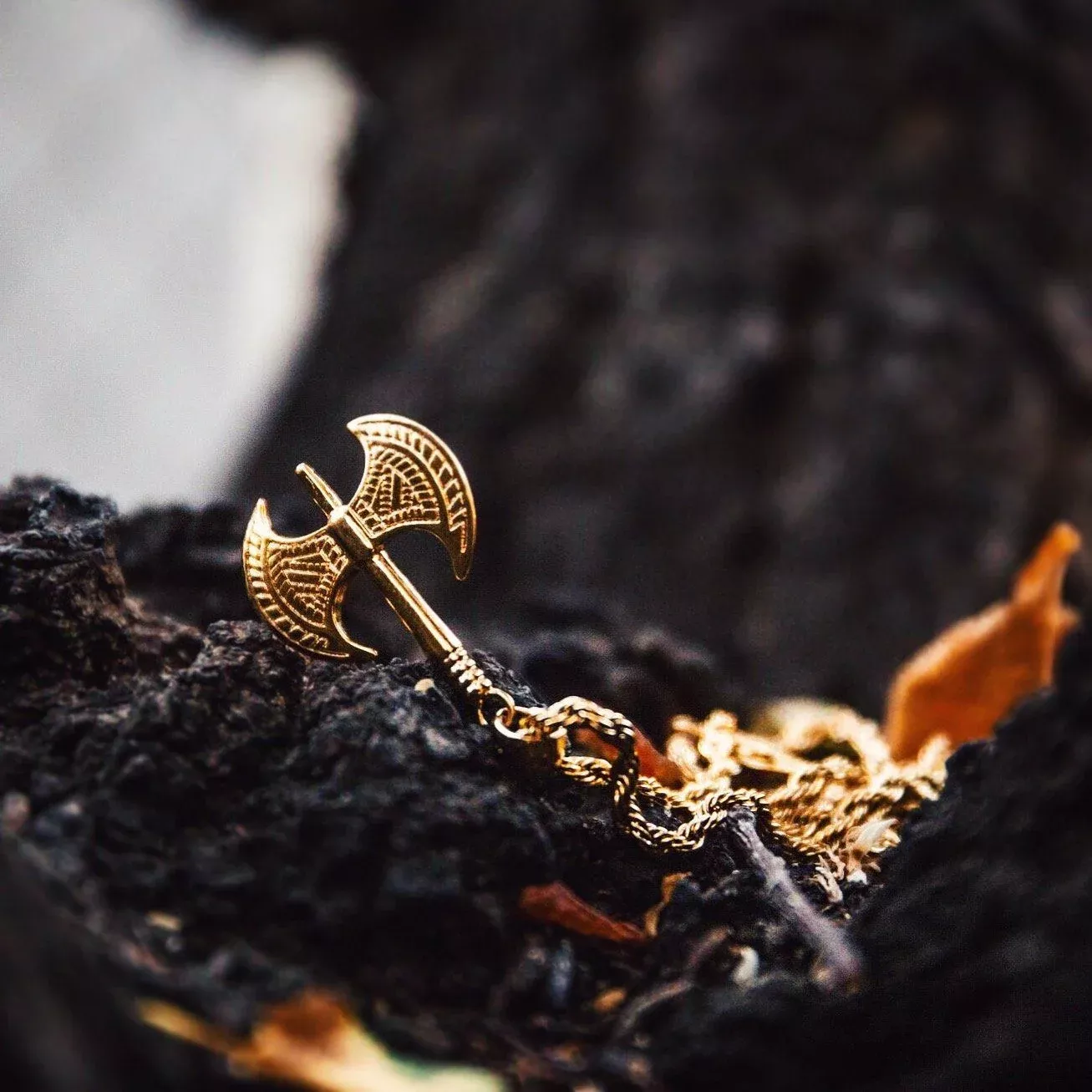 Battle Axe Necklace Pendant & Rope Chain