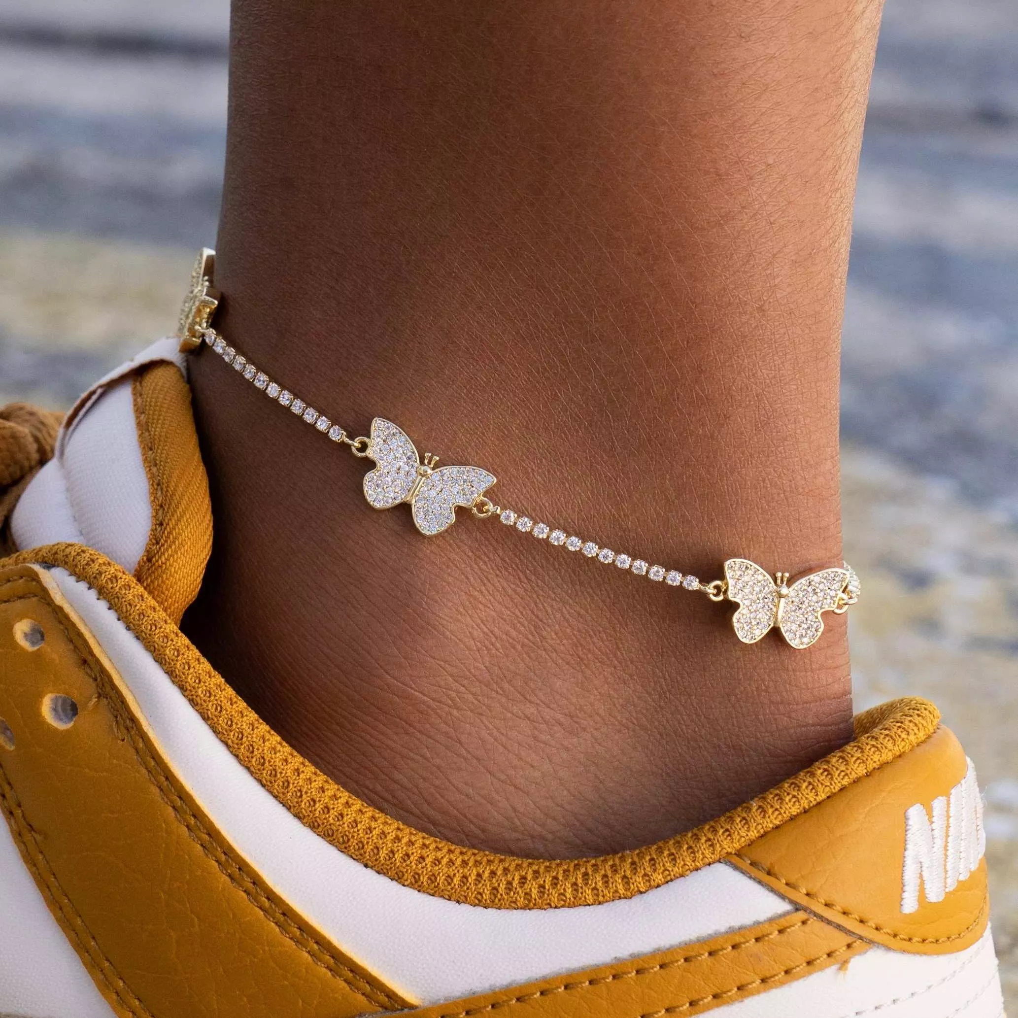 Micro Butterfly Tennis Anklet in Yellow Gold