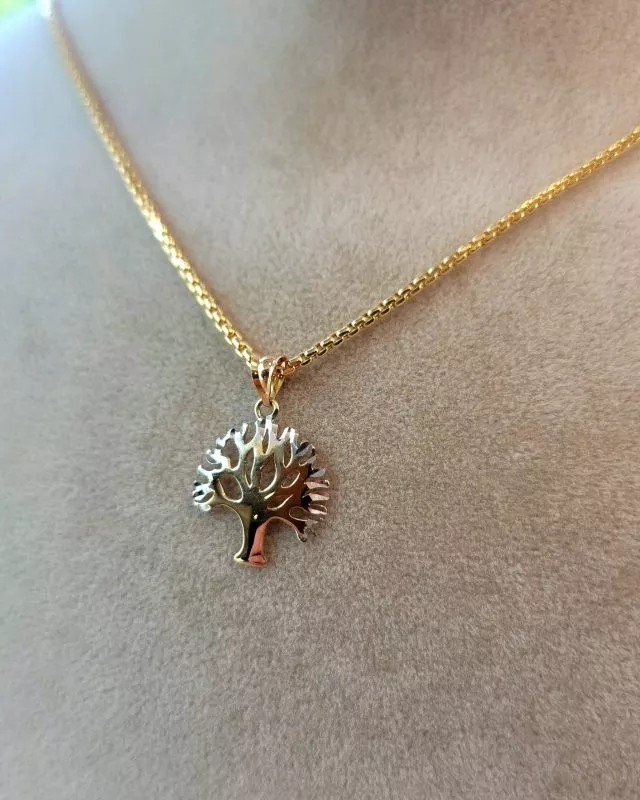 Solid 14K Gold Tree Of Life Pendant Necklace with Box Chain 20 inch Length
