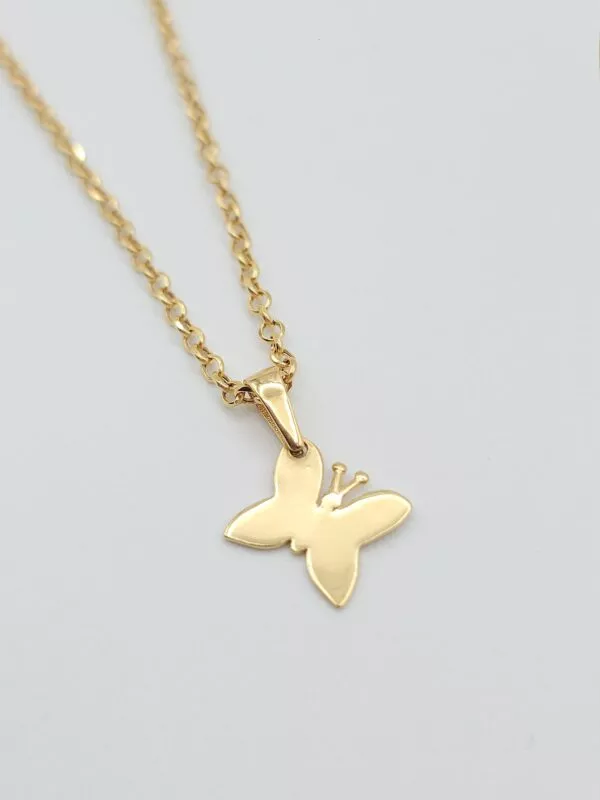 Solid 18K Gold Butterfly Pendant Centred Necklace 19 3/4 inch Rolo Chain