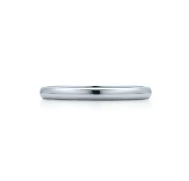 Tiffany & Co. Platinum Classic Wedding Band
