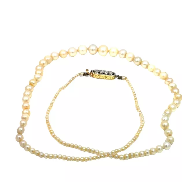 Victorian Style Natural Pearls Necklace In 18k Yellow Gold
