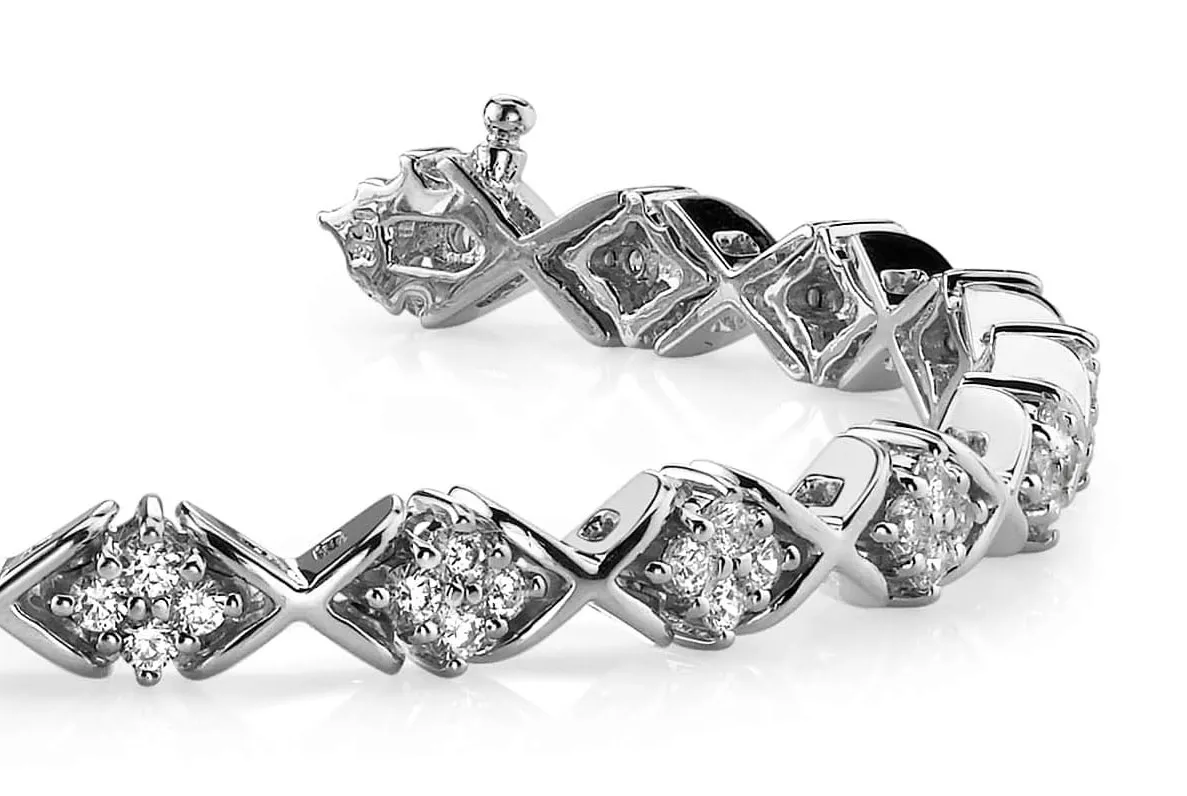 X-Pattern Diamond Bracelet 3.2 Carat Total Weight