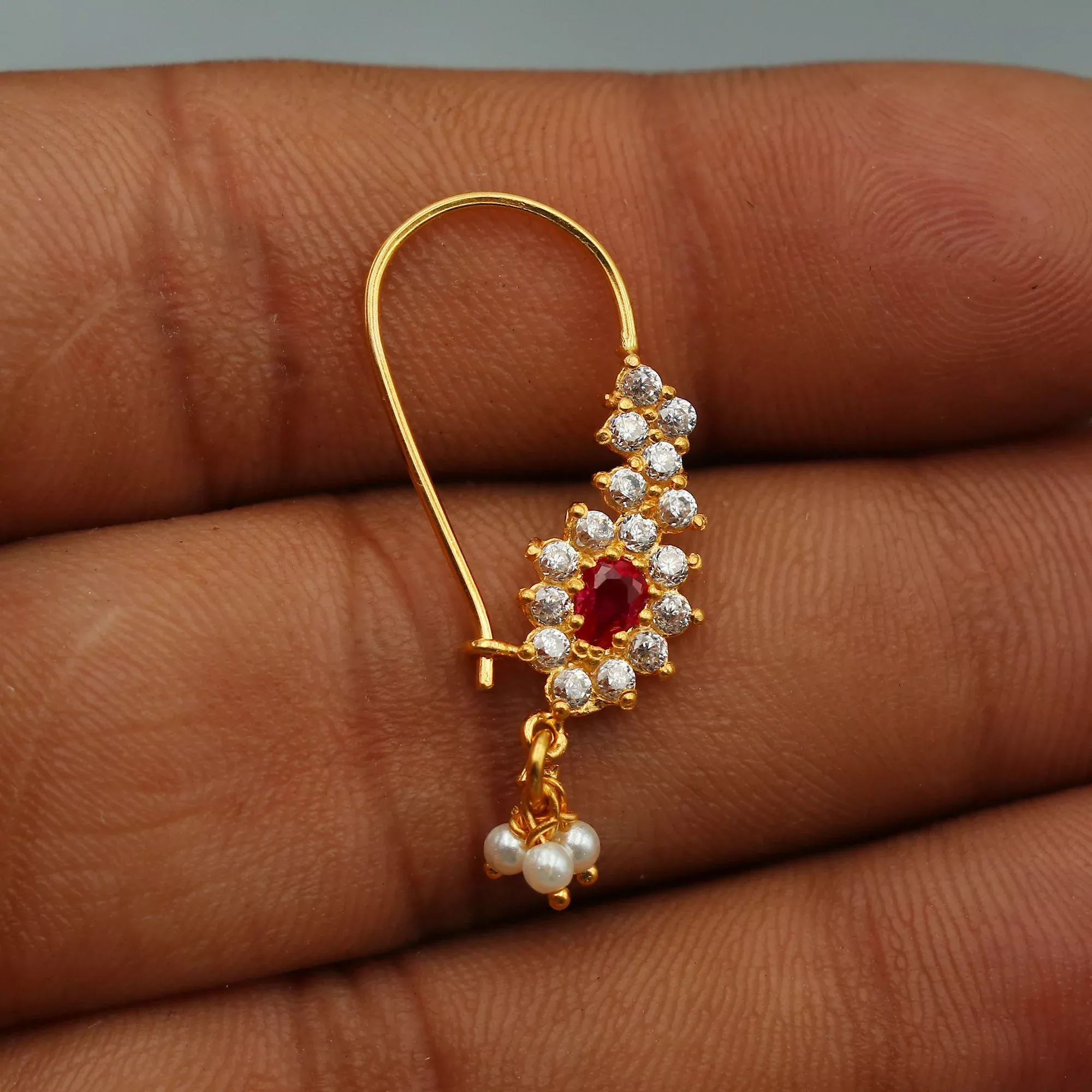 zircon 22k Yellow Gold Nath Nosepin women Jewelry from India, K2498